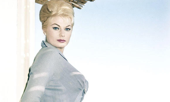 ‘La Dolce Vita’ star Anita Ekberg dies