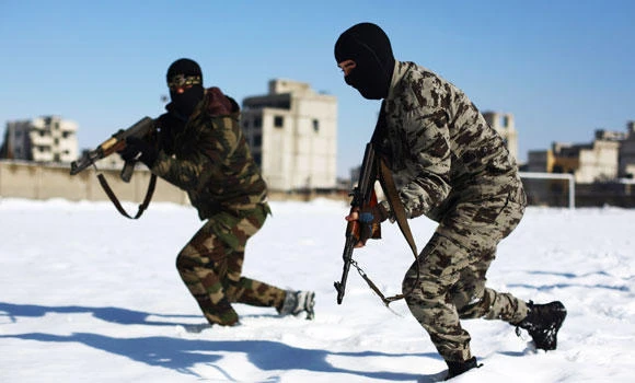 IS boy executes ‘Russian spies’ in video