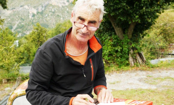 Algeria finds body of beheaded Frenchman