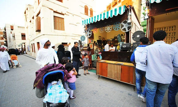 Heritage store owners given a crash course