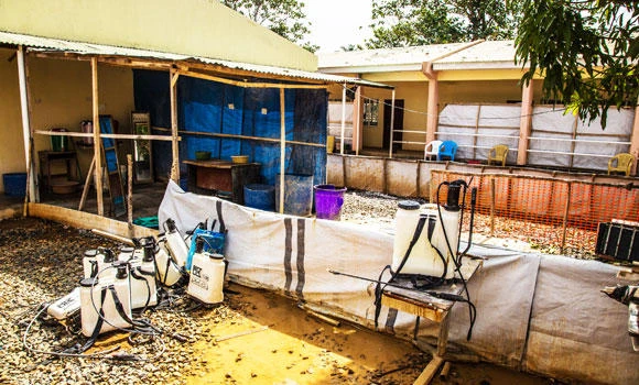 Sierra Leone lifts Ebola quarantines as crisis eases