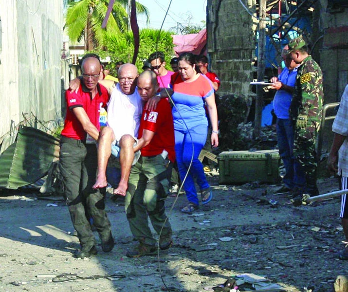 Blast rocks Philippine port city