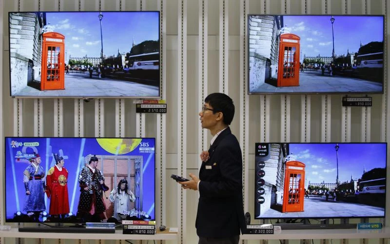 LG Electronics net profit soars 125% in 2014
