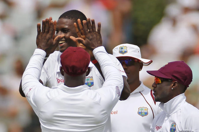South Africa wins 3rd test by 8 wickets