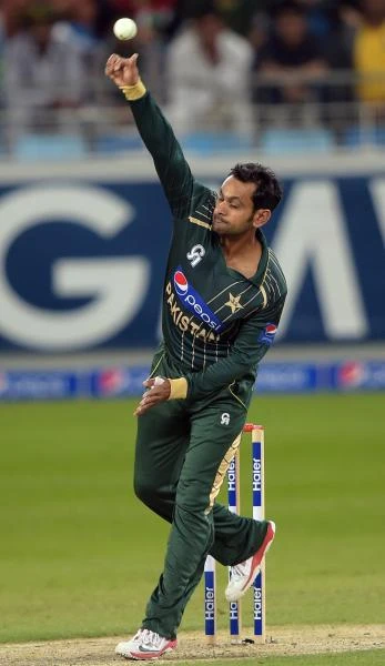 Hafeez fails unofficial testing of his bowling action