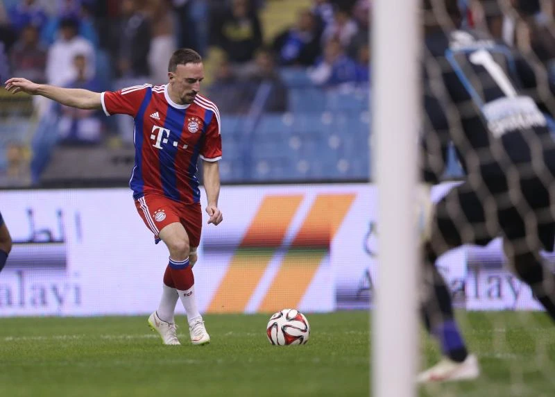 Hamburg fined for fan’s scarf attack on Ribery