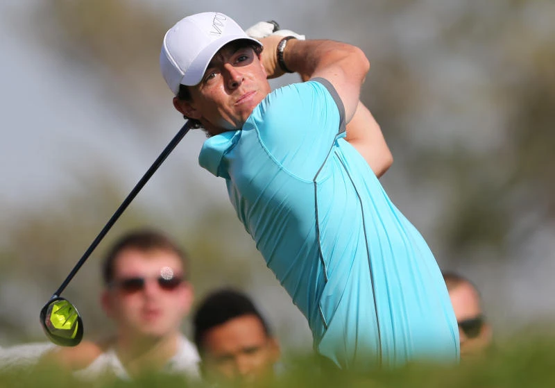 Hole in one McIlroy digs deep again
