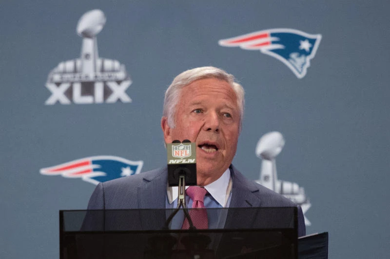 Patriots avoid blizzard but no escaping ‘Deflategate’ storm
