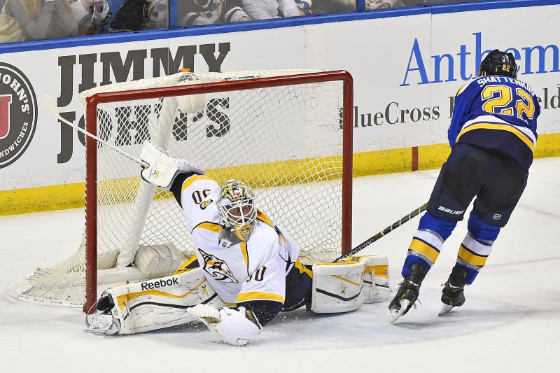 Blues edge past Predators in shootout to trim Central lead