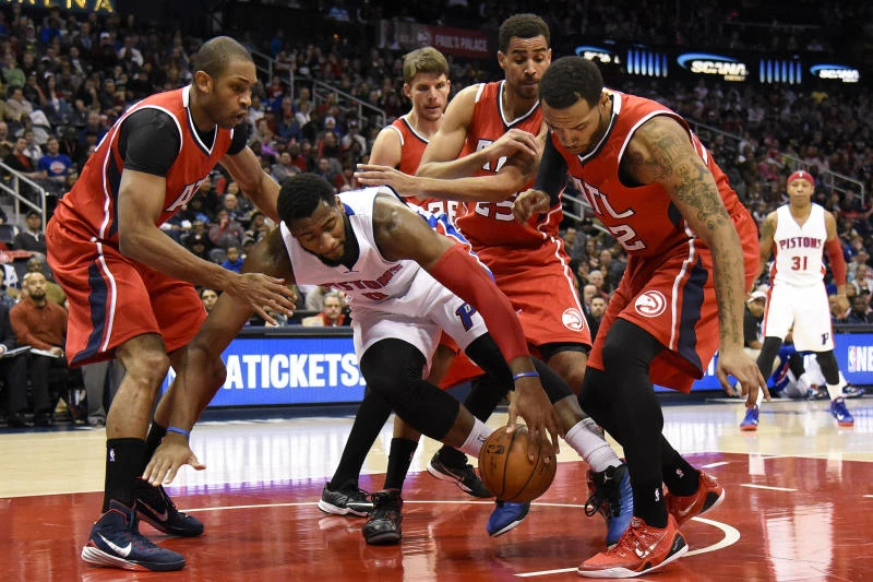 Hawks win 13th in row; Scott, Millsap each get 20 vs. Pistons