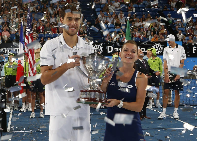 Radwanska powers Poland to Hopman Cup title