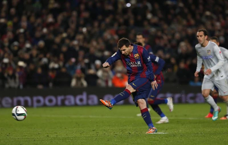 Messi hands Barca slender Cup lead over Atletico