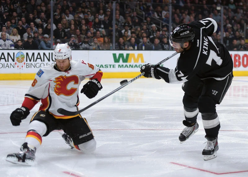 Wideman scores in OT, Flames rally past Kings