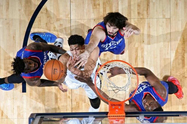 Davis stars as Pelicans run streak to 4 games