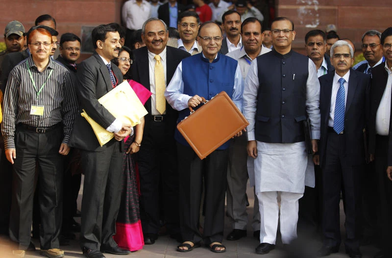 India cuts corporate tax rate to woo back investors