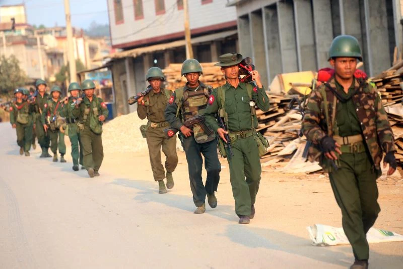 Myanmar military wins rare praise in war with ethnic Chinese rebels