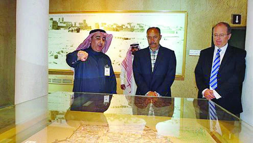 New Zealand governor-general visits Al-Musmak museum