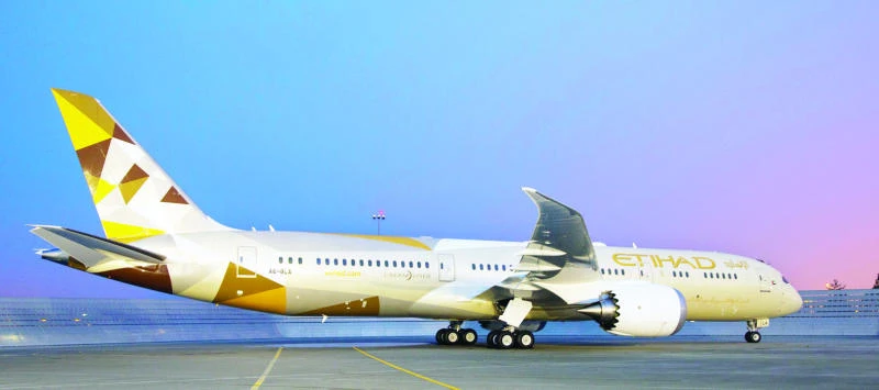 Etihad introduces Dreamliner
into commercial service