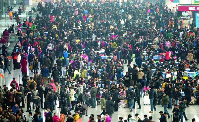 China cuts bank reserve requirement to spur growth
