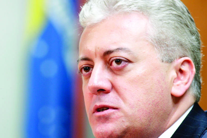 Petrobras names state banker as new CEO