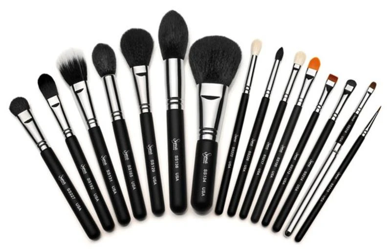DIY tips: Clean your makeup brushes