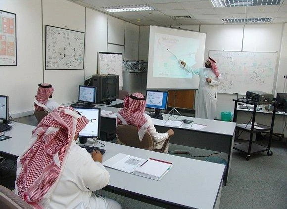 Employees improve their performance with training