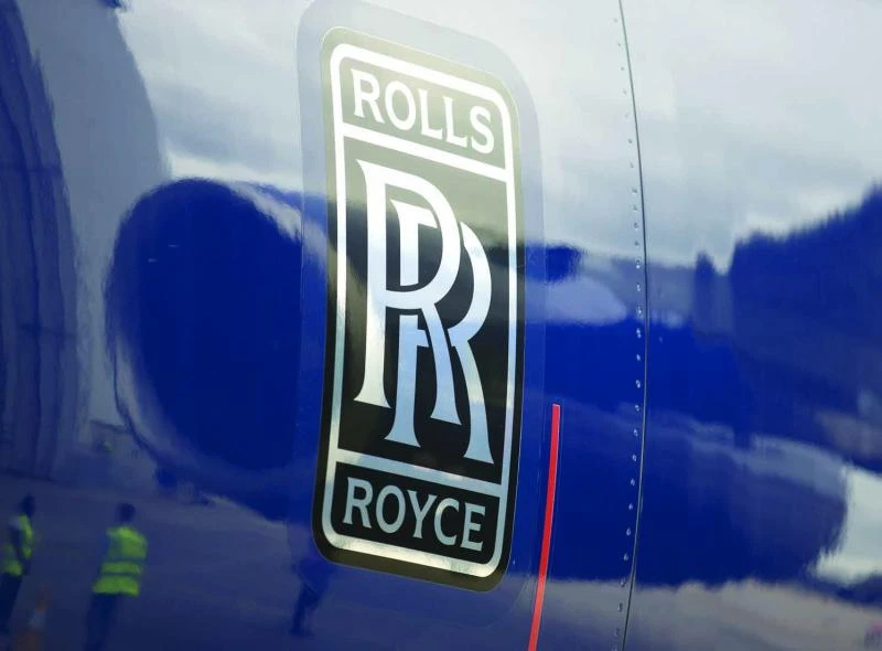 Rolls-Royce warns profits could fall further this year