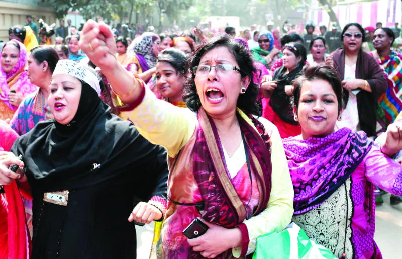 Bangladesh observers fear latest violence might escalate