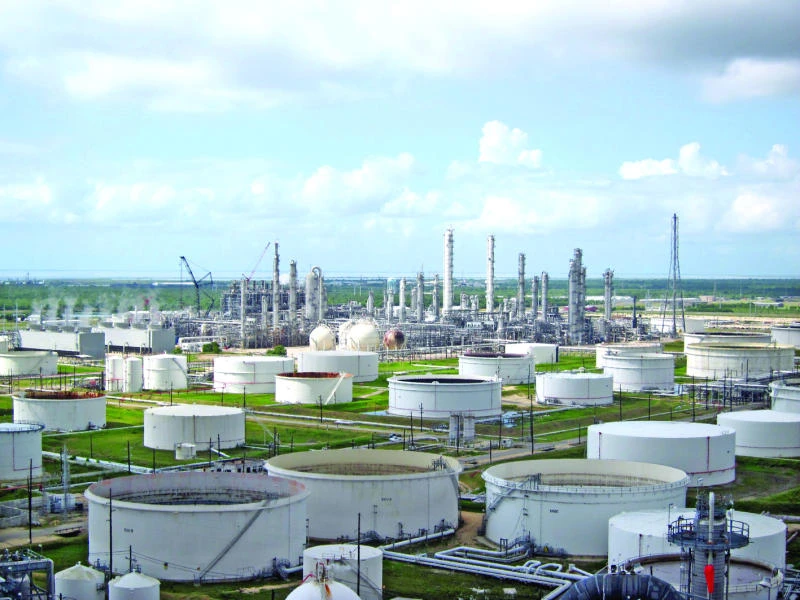 US shale oil's crash diet likely to bring forward output dip