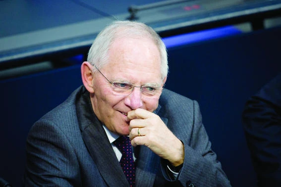 German MPs approve Greek bailout extension