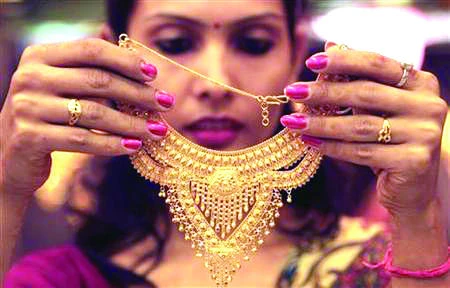 Gold prices to rise after Jaitley keeps import duty high