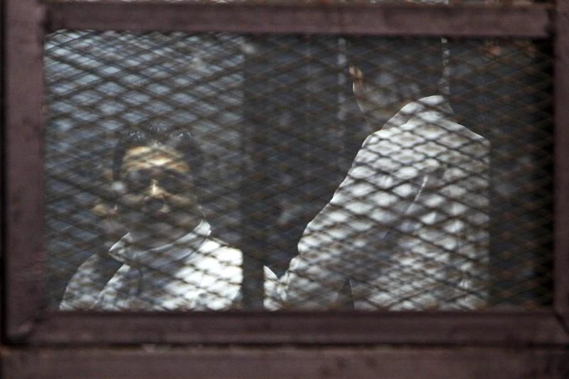 Egypt court overturns death sentences of 33 hard-liners