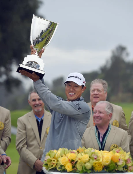 James Hahn wins Riviera tilt in a playoff