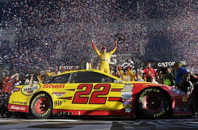 Logano rules shootout to claim Daytona 500