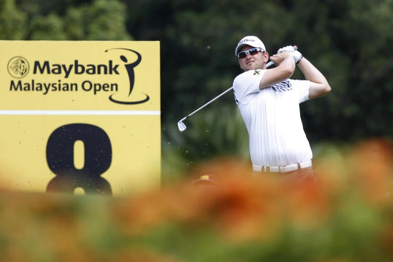 Wiesberger overtakes Westwood in Malaysia
