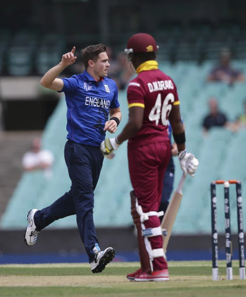 England, Pakistan beat rivals in World Cup warmup games
