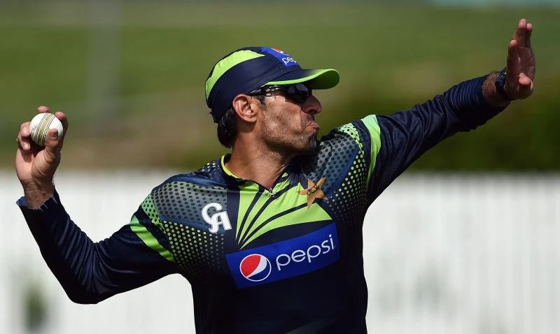 Misbah to Pakistan: not time to panic at World Cup