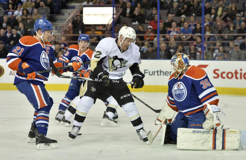 Penguins go top of Metropolitan, Rangers keep up