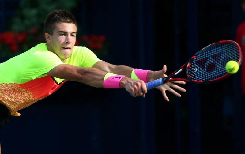 Croatian teen stuns Murray in Dubai