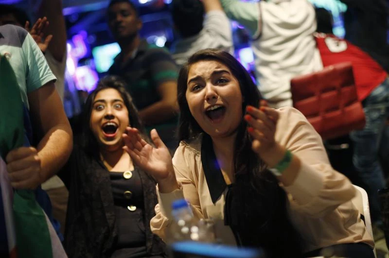 Euphoric Indian fans hail win