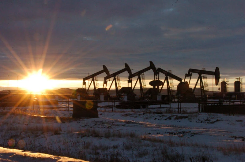 Oil prices rebound with $3 a barrel surge