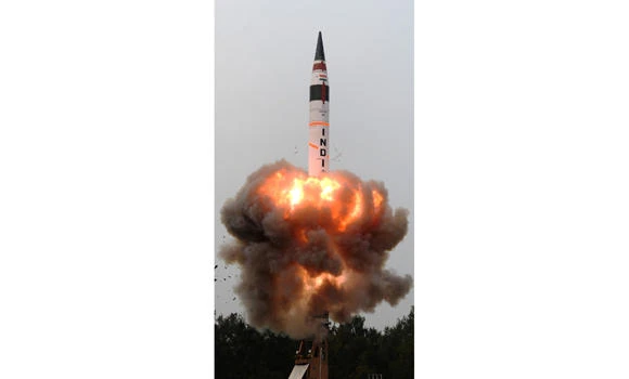 New Delhi tests long-range missile from mobile launcher