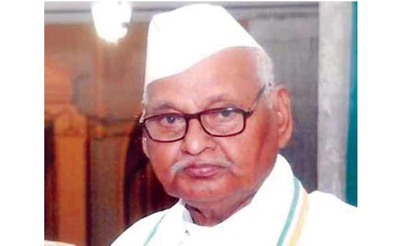 Center asks Madhya Pradesh governor Yadav to step down