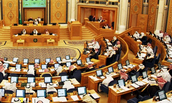 Raise productivity, not work hours in govt offices: Shoura