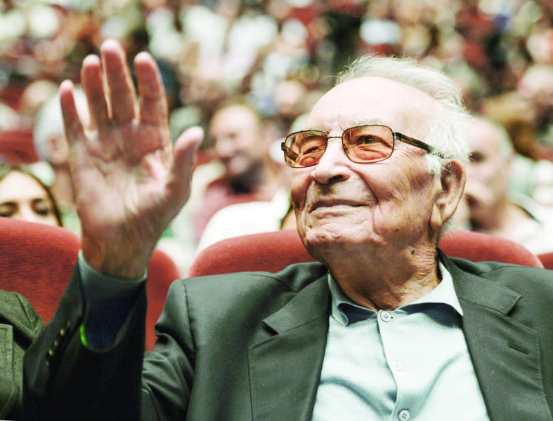 Top Turkish writer Kemal dead