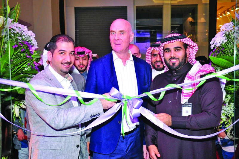 Zohoor Alreef opens new branch at Nakheel Mall