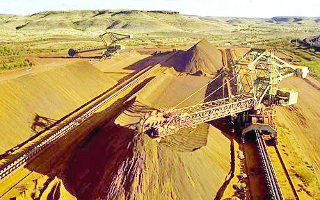 Who benefits from the iron ore supply glut? Nobody?