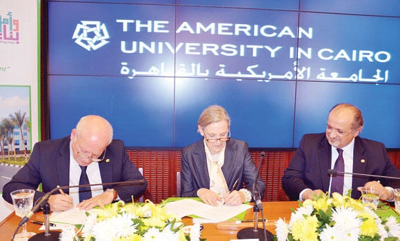 AUC and CPC sign deal to provide research funds for university students