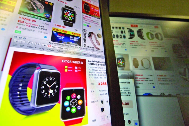 Chinese copycat firms roll out wave of Apple watch lookalikes