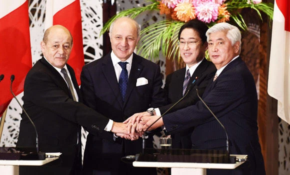 Japan signs arms deal with France